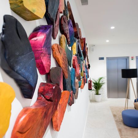 Bluesock Hostels Porto Exterior foto The lobby of the new building