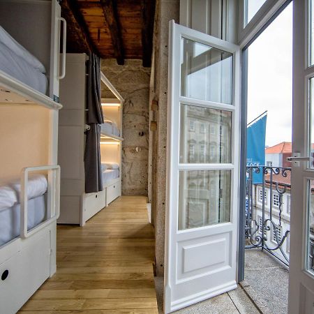Bluesock Hostels Porto Exterior foto Hostel in Lisbon, Portugal