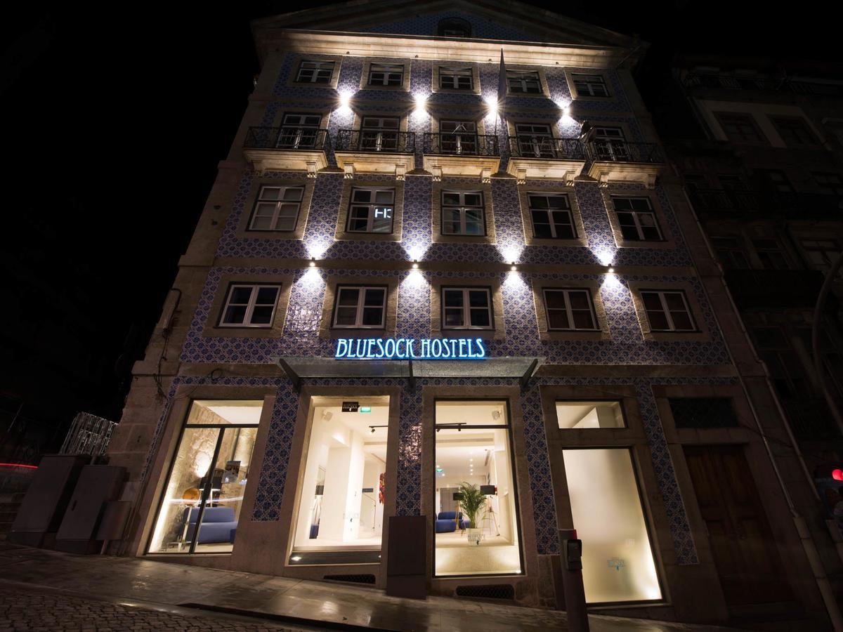 Bluesock Hostels Porto Exterior foto The Bluespot Hostel in Lisbon, Portugal