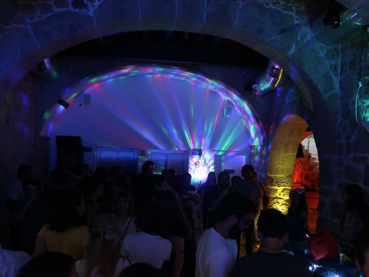 Bluesock Hostels Porto Exterior foto The nightclub